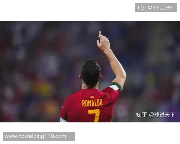 绿茵场上闪耀光芒的世界级足球巨星奋斗与荣耀故事