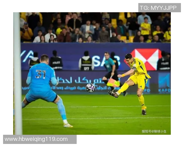 足球巨星炫技视频集锦精彩绝伦 展现极致球场技巧与个人魅力 足球巨星炫技视频集锦精彩绝伦 展现极致球场技巧与个人魅力